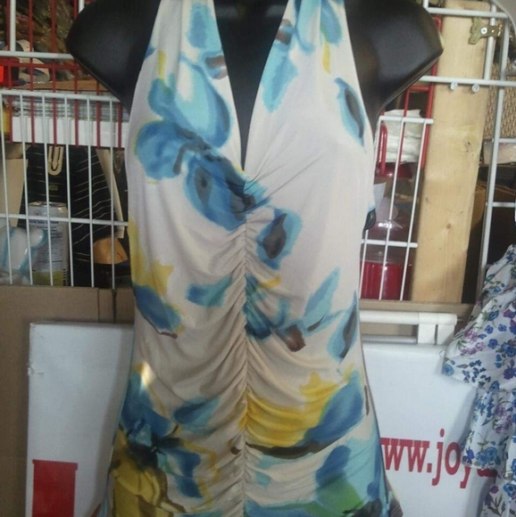 Summer sleeveless top - Picture 4 of 5